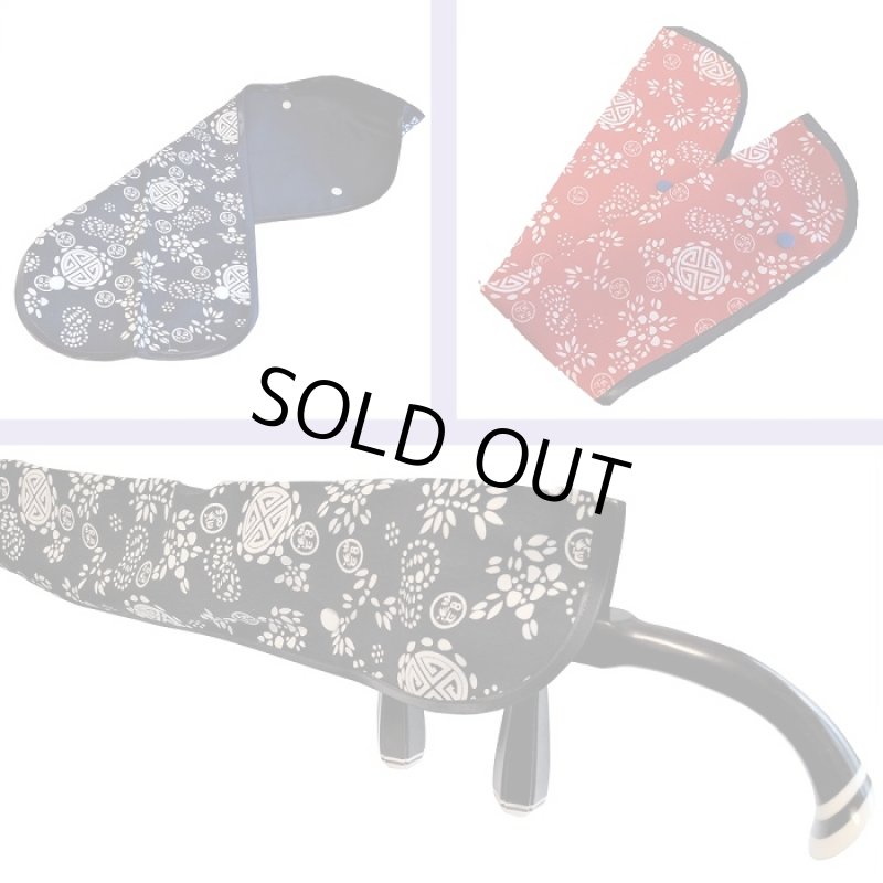 画像4: ハンドメイド　江南藍染風オリジナル二胡カバー【縁福寿 紅】紅地＋藍辺（松脂よけ ブランケット） (4)